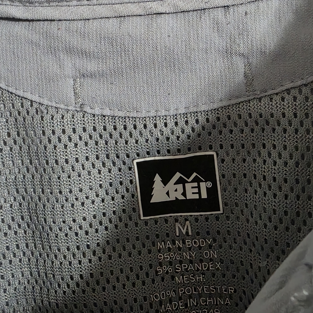 REI Men's Casual Shirts - Dark Blue and Light Blue Size Medium - Picture 11 of 13